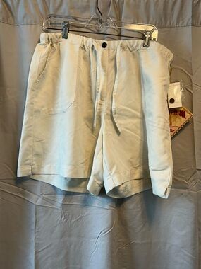 Caribbean Joe Woman’s Cream Drawstring Athletic Shorts